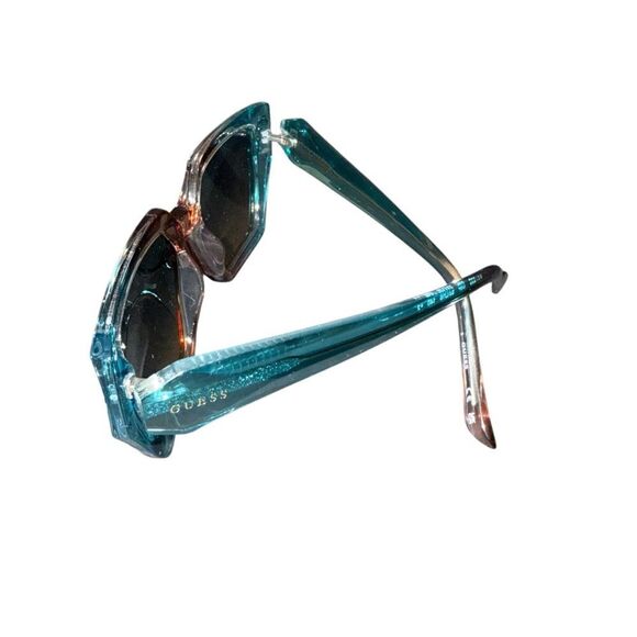 GUESS Stylish Blue and Pink Sunglasses GUESS Stylish Blue and Pink Sunglasses - avconcontrols.com main image 2